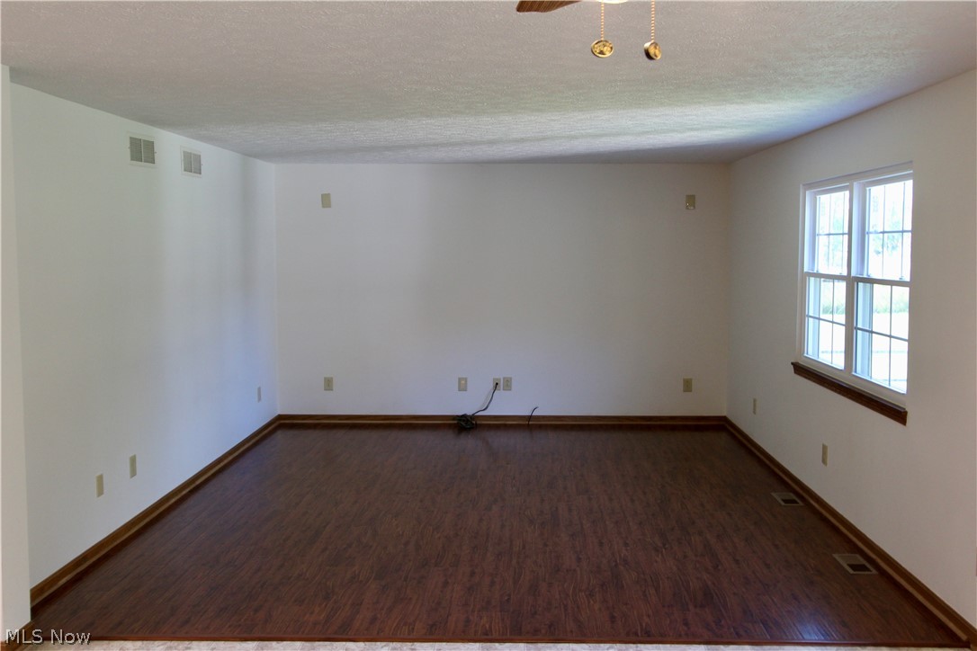 26420 West Road Wellington OH 44090