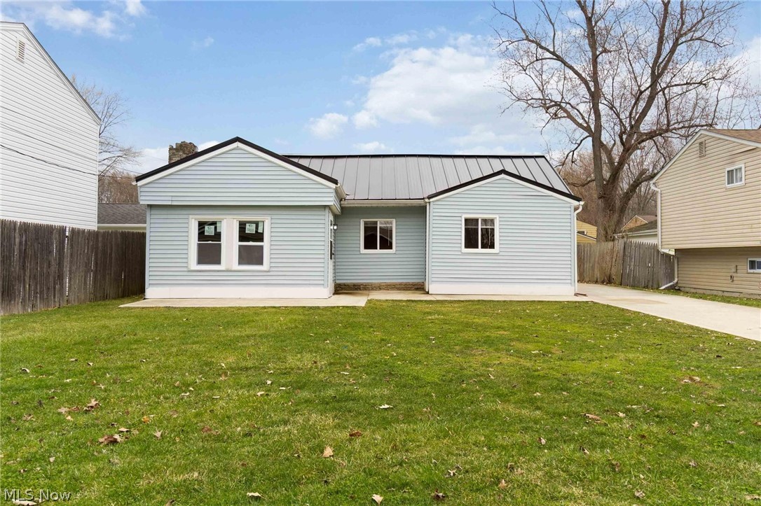 5279 Main Avenue North Ridgeville OH 44039