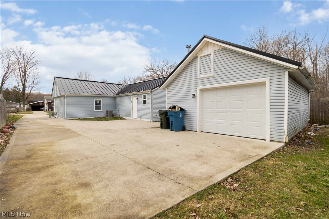 5279 Main Avenue North Ridgeville OH 44039