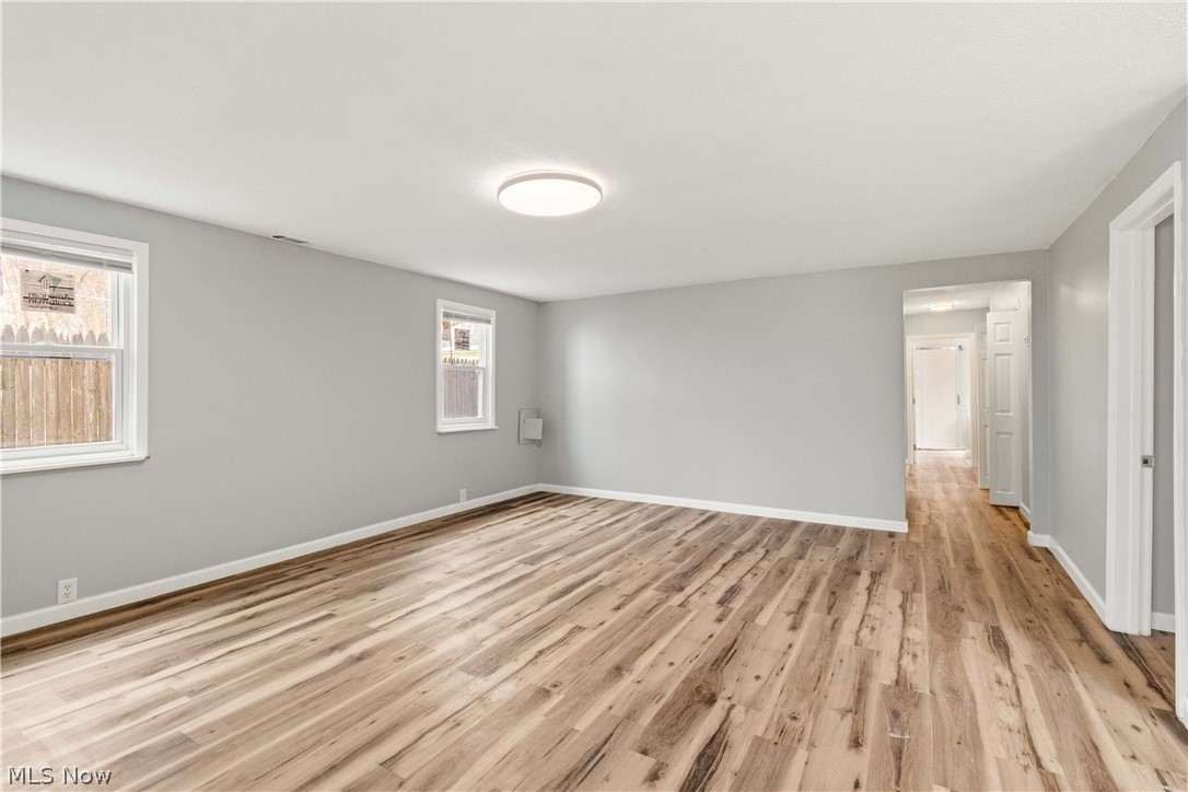 5279 Main Avenue North Ridgeville OH 44039