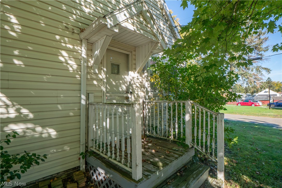 2354 21st Street NE Canton OH 44705
