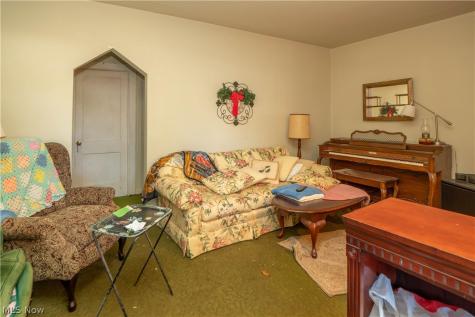 2354 21st Street NE Canton OH 44705