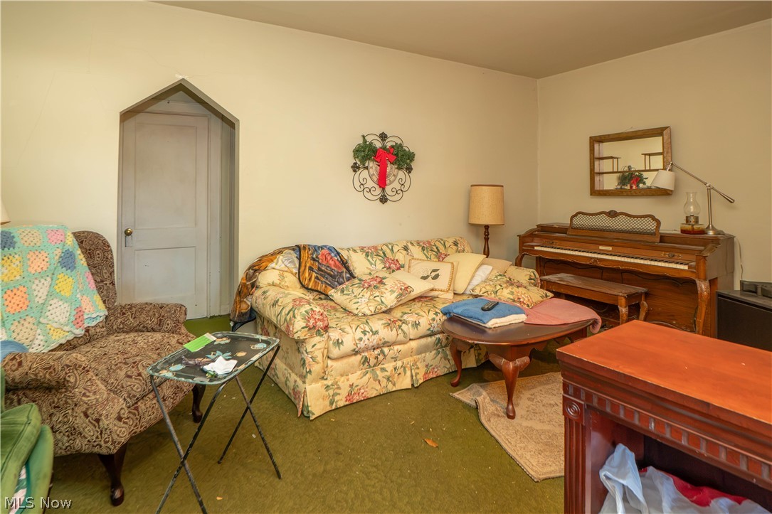 2354 21st Street NE Canton OH 44705
