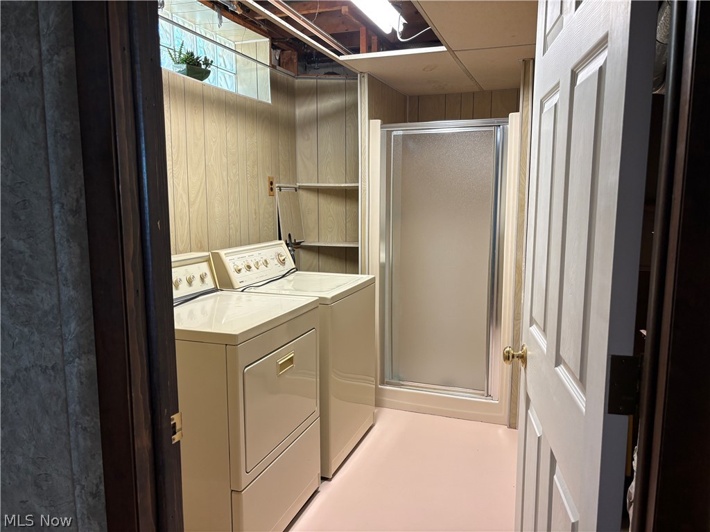 453 Springbrook Drive SW New Philadelphia OH 44663