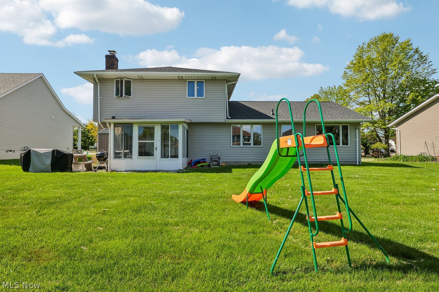 18056 Drake Road Strongsville OH 44136