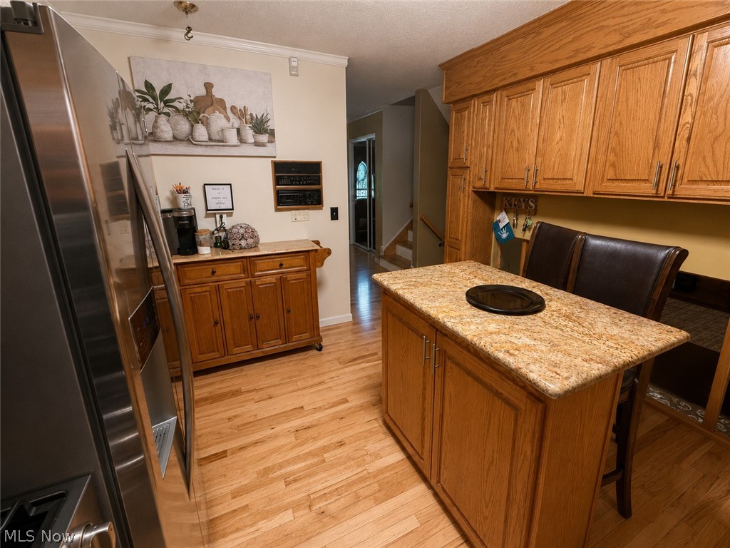 2042 Coit Drive NW Warren OH 44485