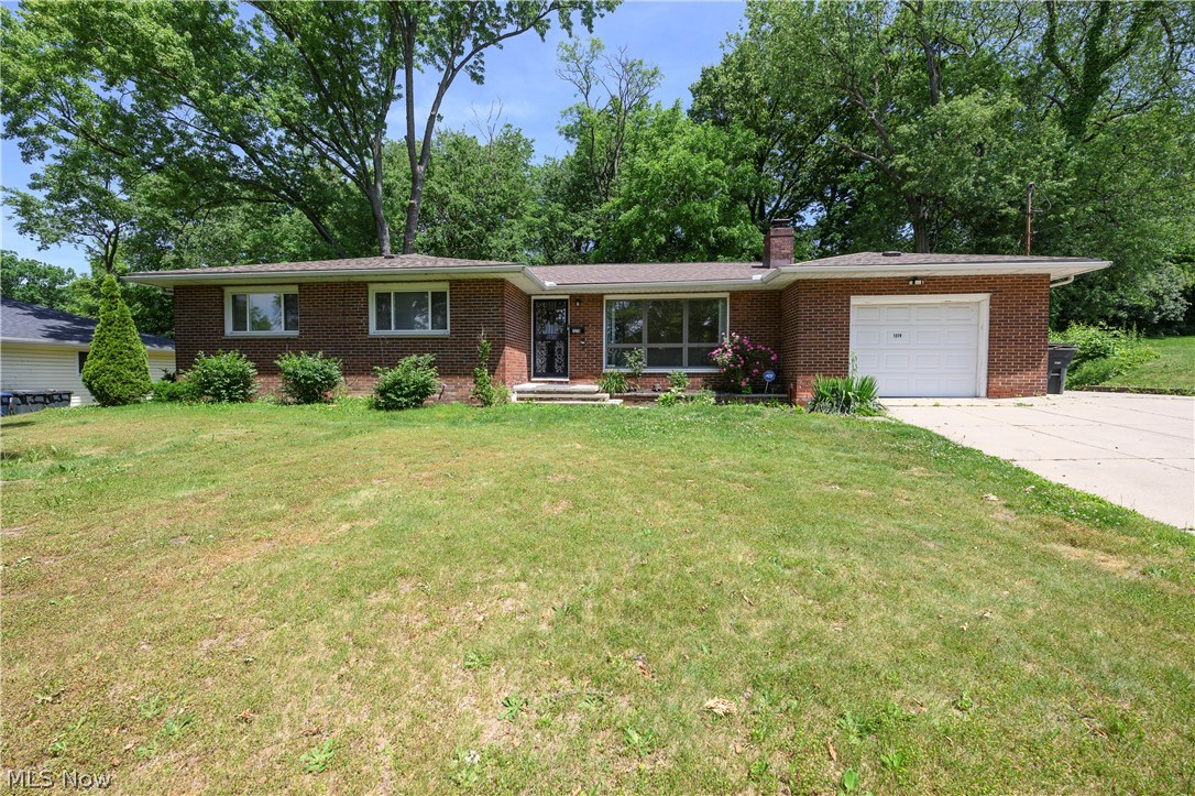 1279 Chippewa Avenue Akron OH 44305