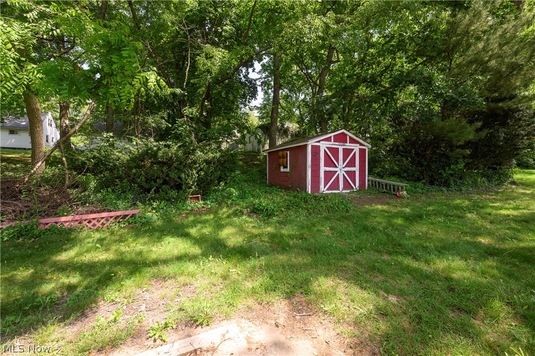 1279 Chippewa Avenue Akron OH 44305