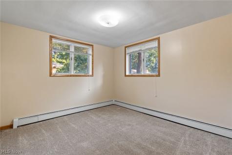 195 Gunarh Drive Akron OH 44319