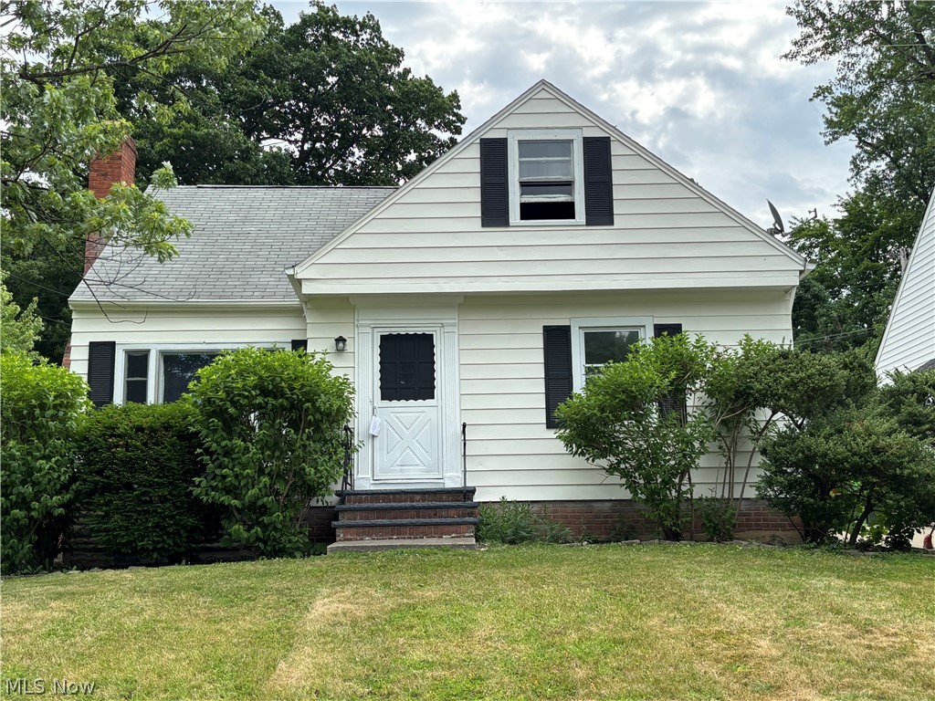 1819 Maywood Road South Euclid OH 44121