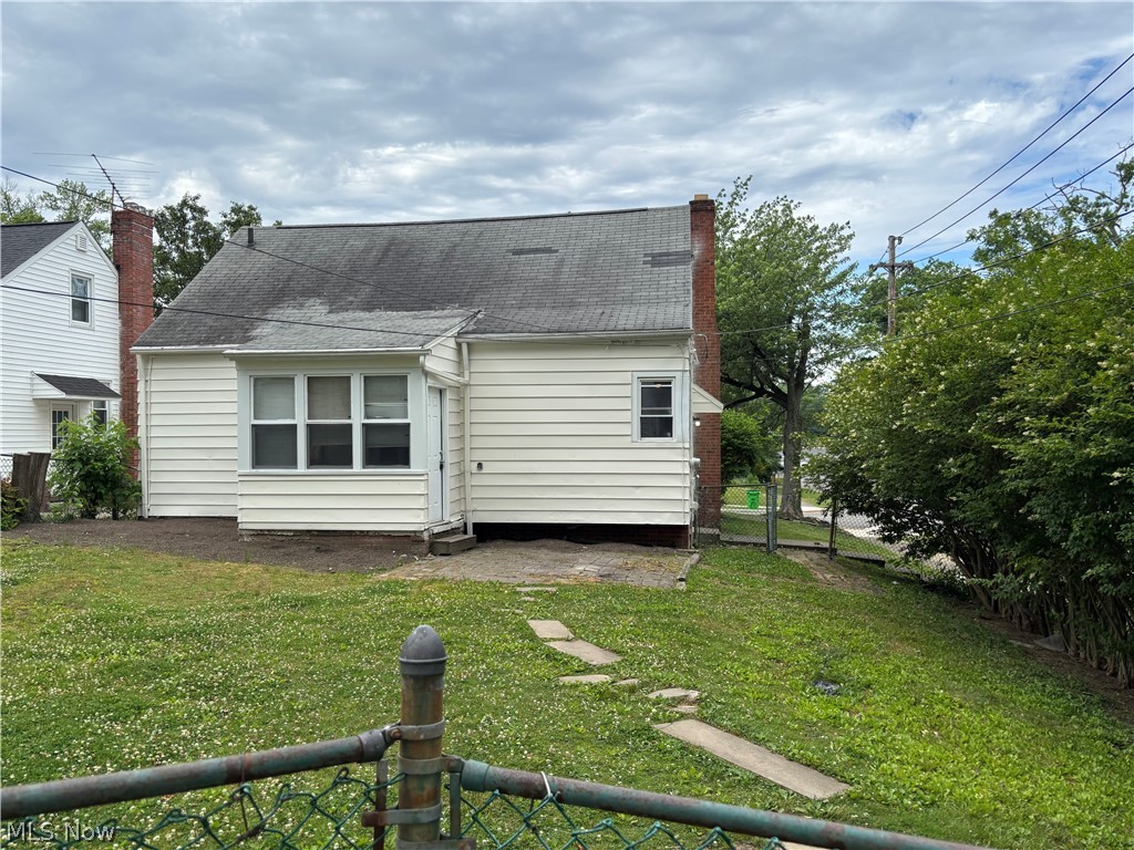 1819 Maywood Road South Euclid OH 44121