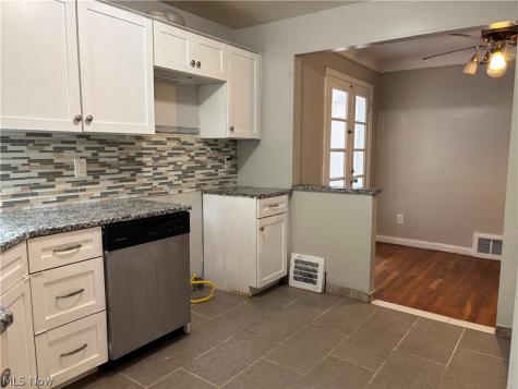 1819 Maywood Road South Euclid OH 44121