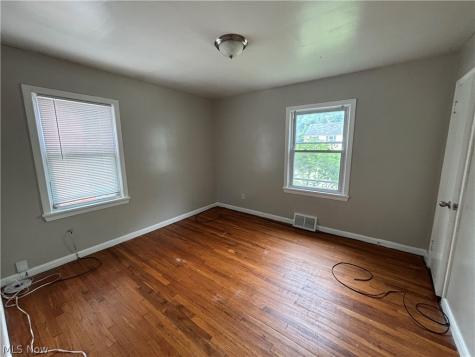 1819 Maywood Road South Euclid OH 44121