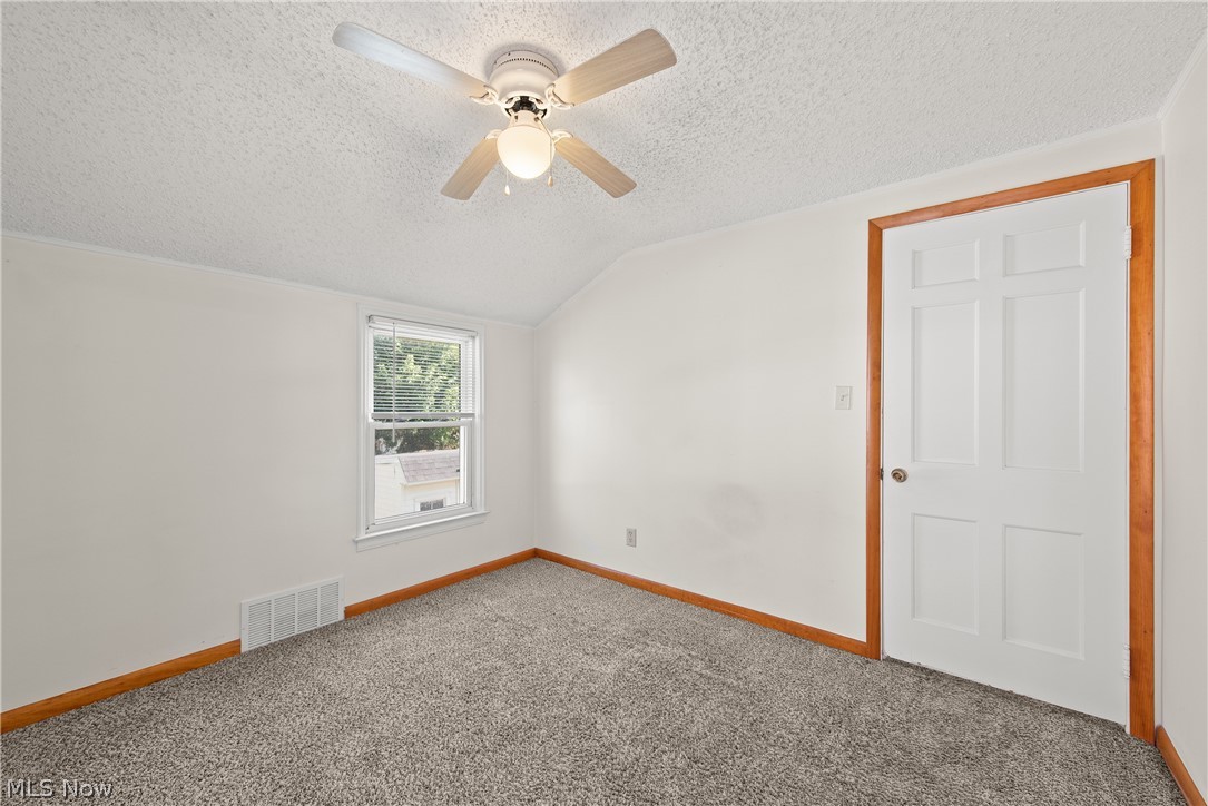 6902 Luelda Avenue Parma OH 44129