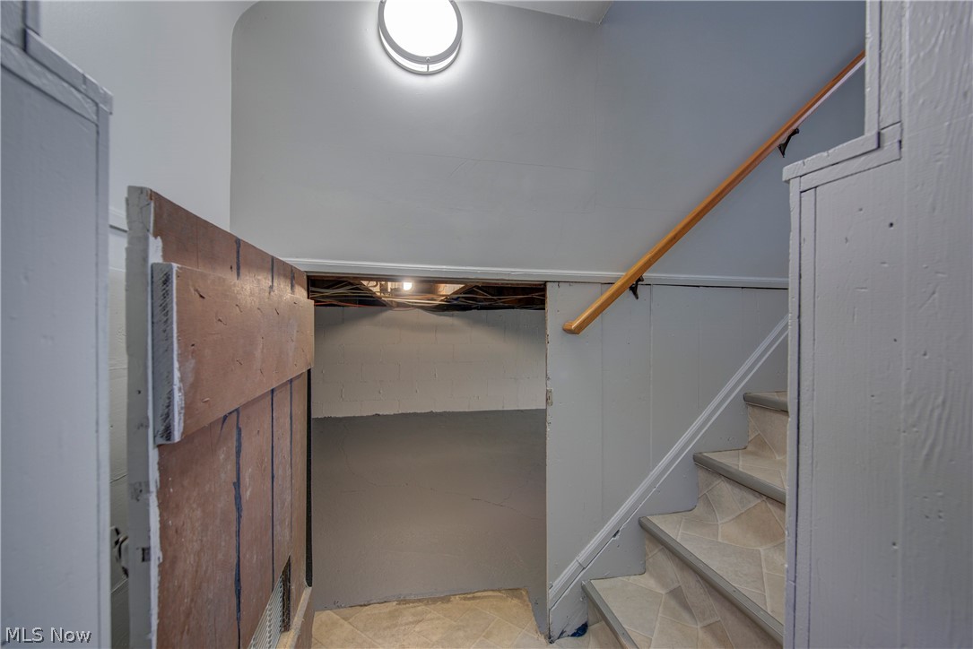 6902 Luelda Avenue Parma OH 44129