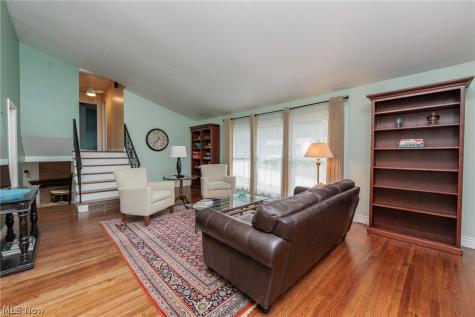 115 Burr Street Munroe Falls OH 44262
