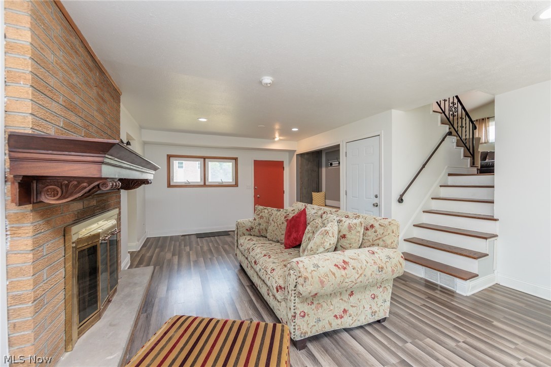 115 Burr Street Munroe Falls OH 44262