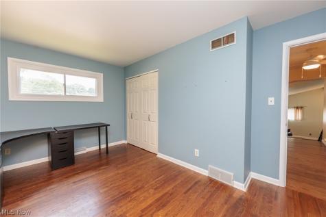 115 Burr Street Munroe Falls OH 44262