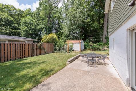 115 Burr Street Munroe Falls OH 44262