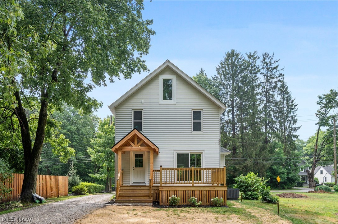 272 Miles Road Chagrin Falls OH 44022