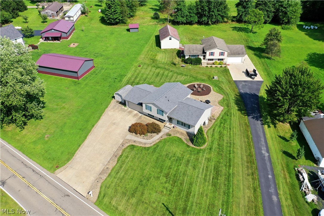 6619 Palmyra Road SW Warren OH 44481