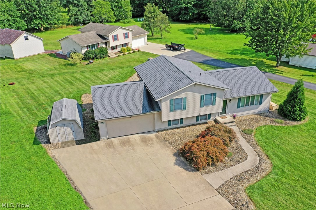 6619 Palmyra Road SW Warren OH 44481
