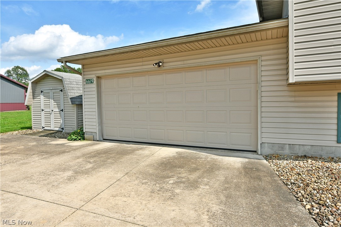 6619 Palmyra Road SW Warren OH 44481