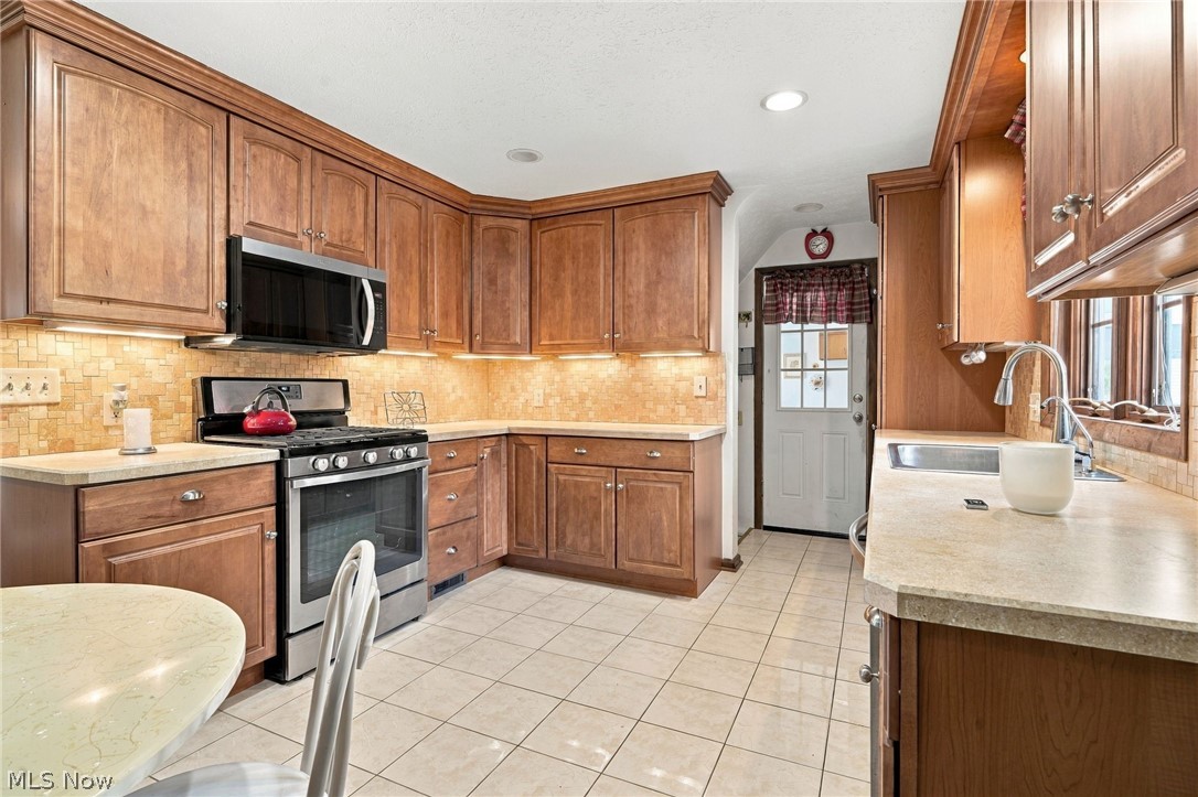 4107 Ashwood Street NW Canton OH 44708
