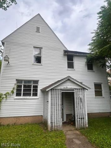 296 Grace Avenue Akron OH 44320