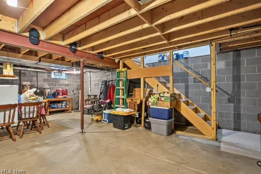 2153 Deer Run Drive Roaming Shores OH 44084