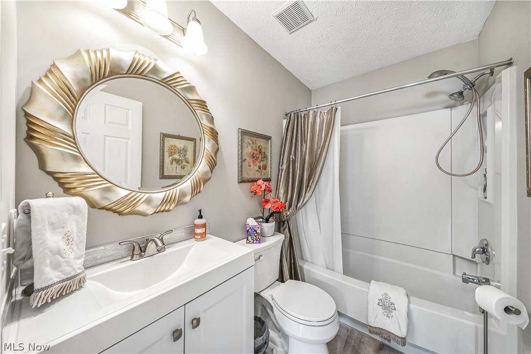 5228 Bridgewater Lane Brunswick OH 44212