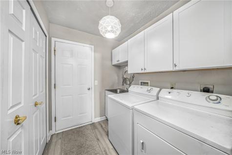 5228 Bridgewater Lane Brunswick OH 44212