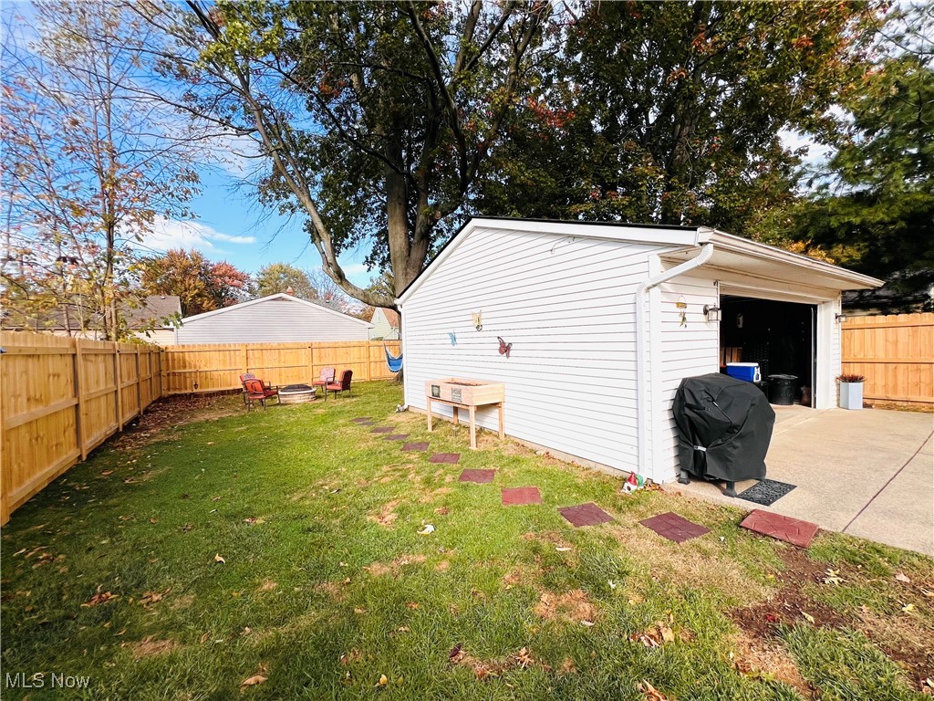 25401 Farringdon Avenue Euclid OH 44132
