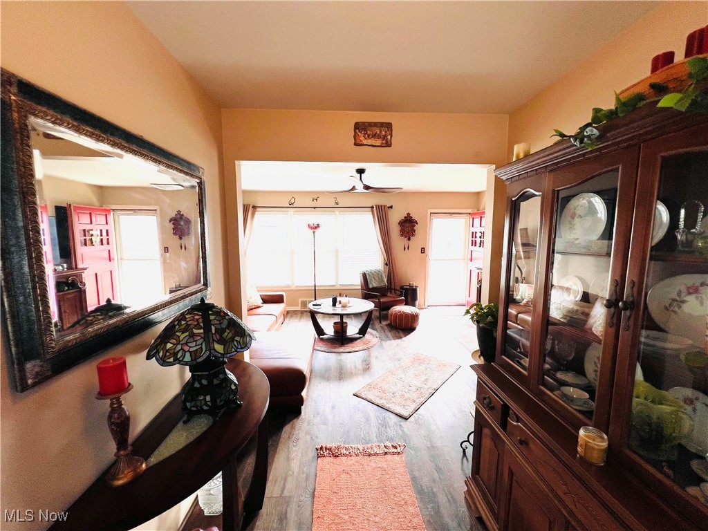25401 Farringdon Avenue Euclid OH 44132
