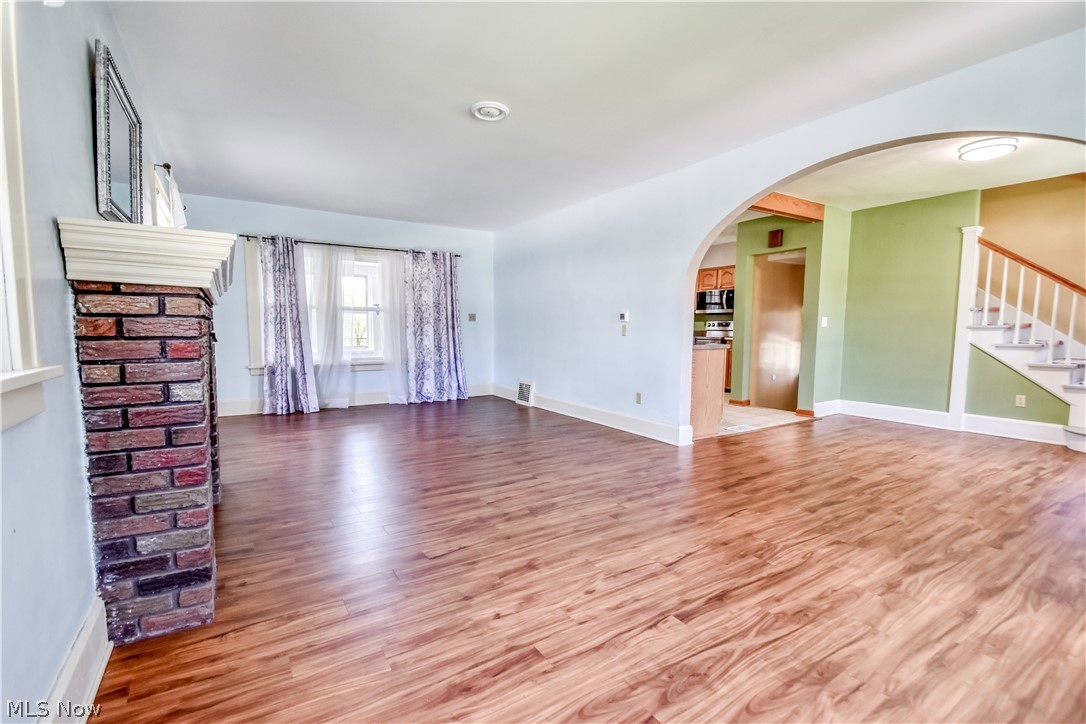 909 Lincoln Drive Conneaut OH 44030