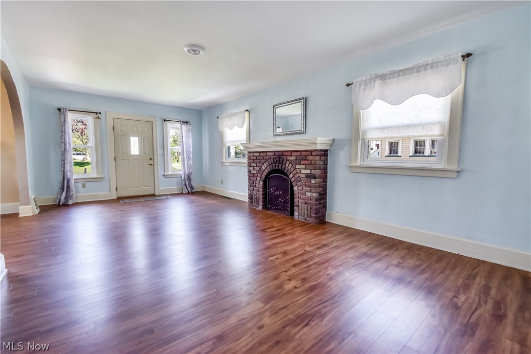 909 Lincoln Drive Conneaut OH 44030