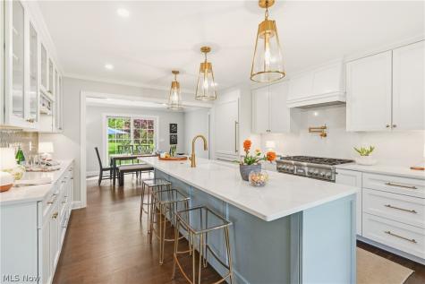 35 Greentree Road Moreland Hills OH 44022
