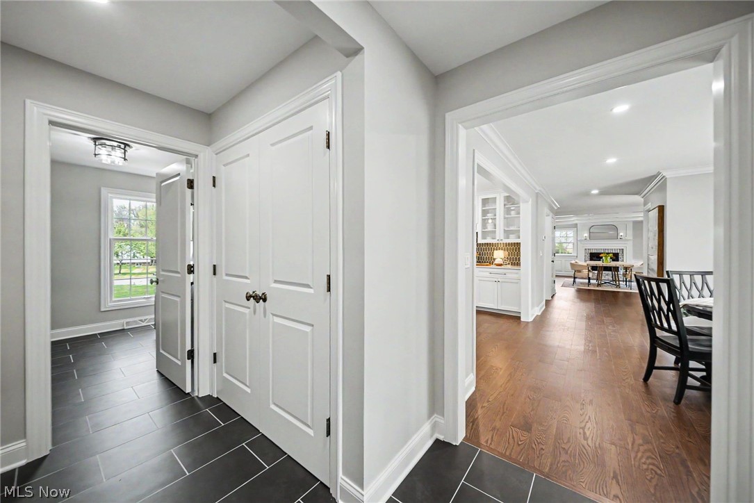 35 Greentree Road Moreland Hills OH 44022