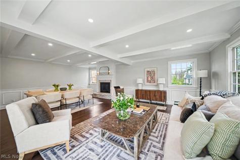 35 Greentree Road Moreland Hills OH 44022