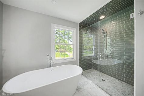 35 Greentree Road Moreland Hills OH 44022