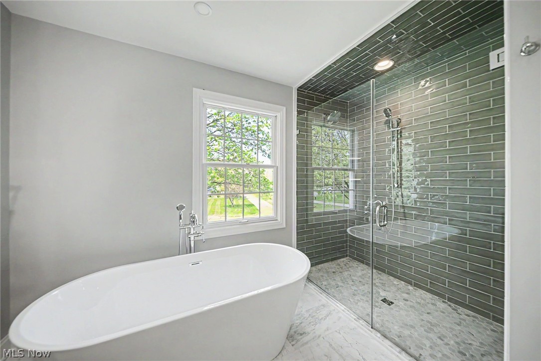 35 Greentree Road Moreland Hills OH 44022