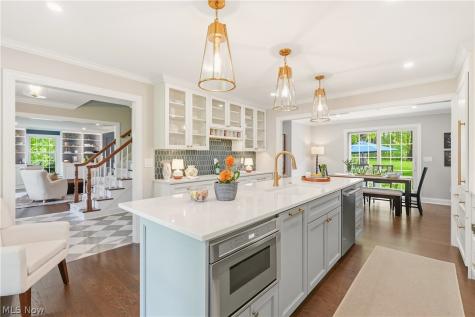 35 Greentree Road Moreland Hills OH 44022