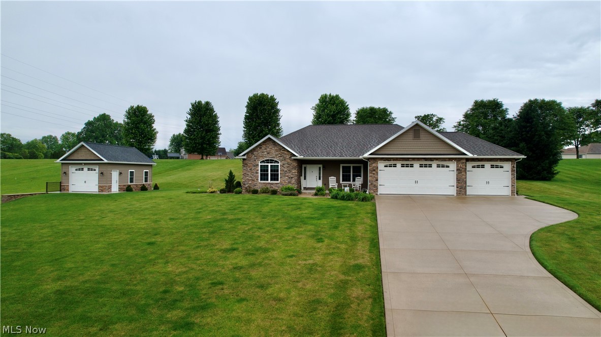 5020 Sunset Boulevard Road NW Strasburg OH 44680