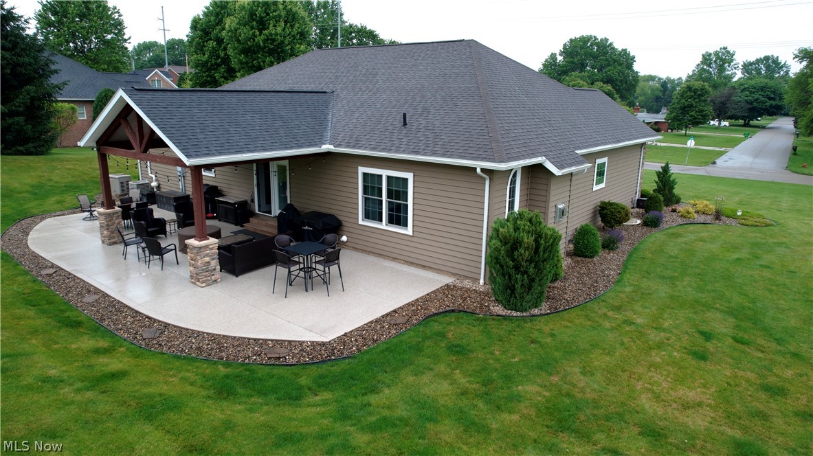5020 Sunset Boulevard Road NW Strasburg OH 44680