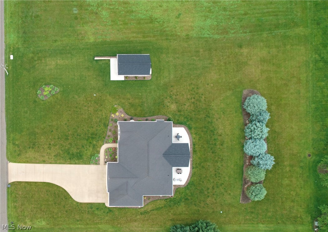 5020 Sunset Boulevard Road NW Strasburg OH 44680