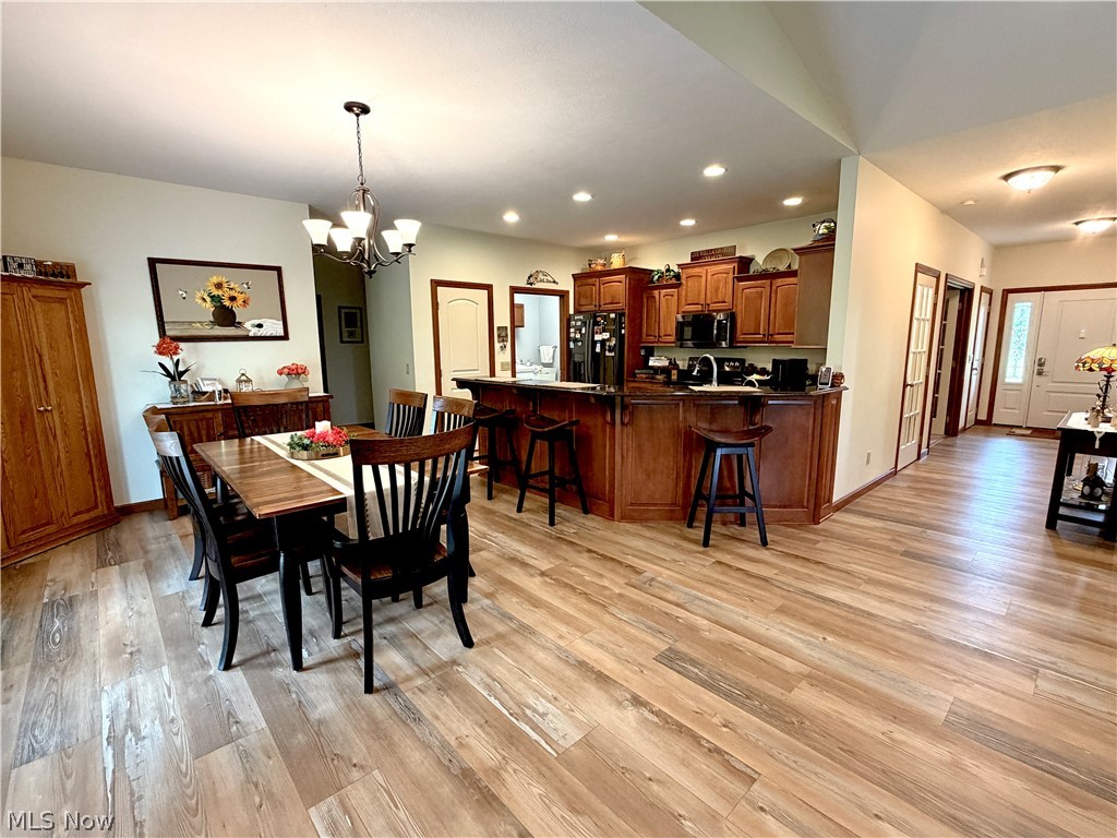 5020 Sunset Boulevard Road NW Strasburg OH 44680