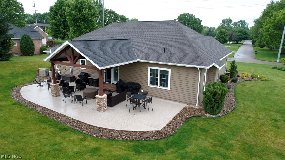 5020 Sunset Boulevard Road NW Strasburg OH 44680