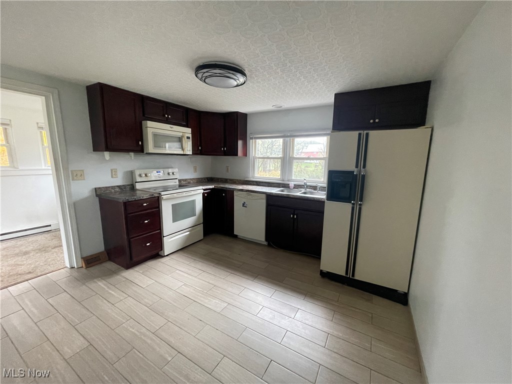 6161 Lily Lane SE Amsterdam OH 43903