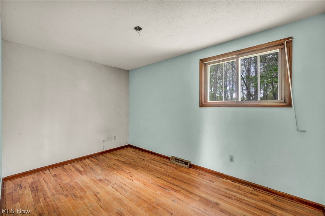 1668 Eisenhower Brunswick OH 44212