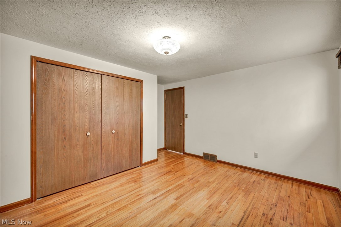 1668 Eisenhower Brunswick OH 44212